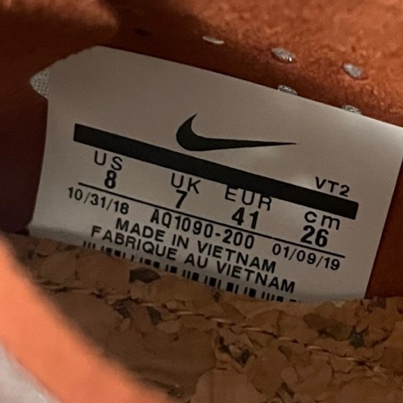 Nike React Element 87 Dusty Peach Sneakers - Picture 9 of 10